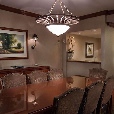 Doubletree By Hilton Lisle Naperville Εξωτερικό φωτογραφία