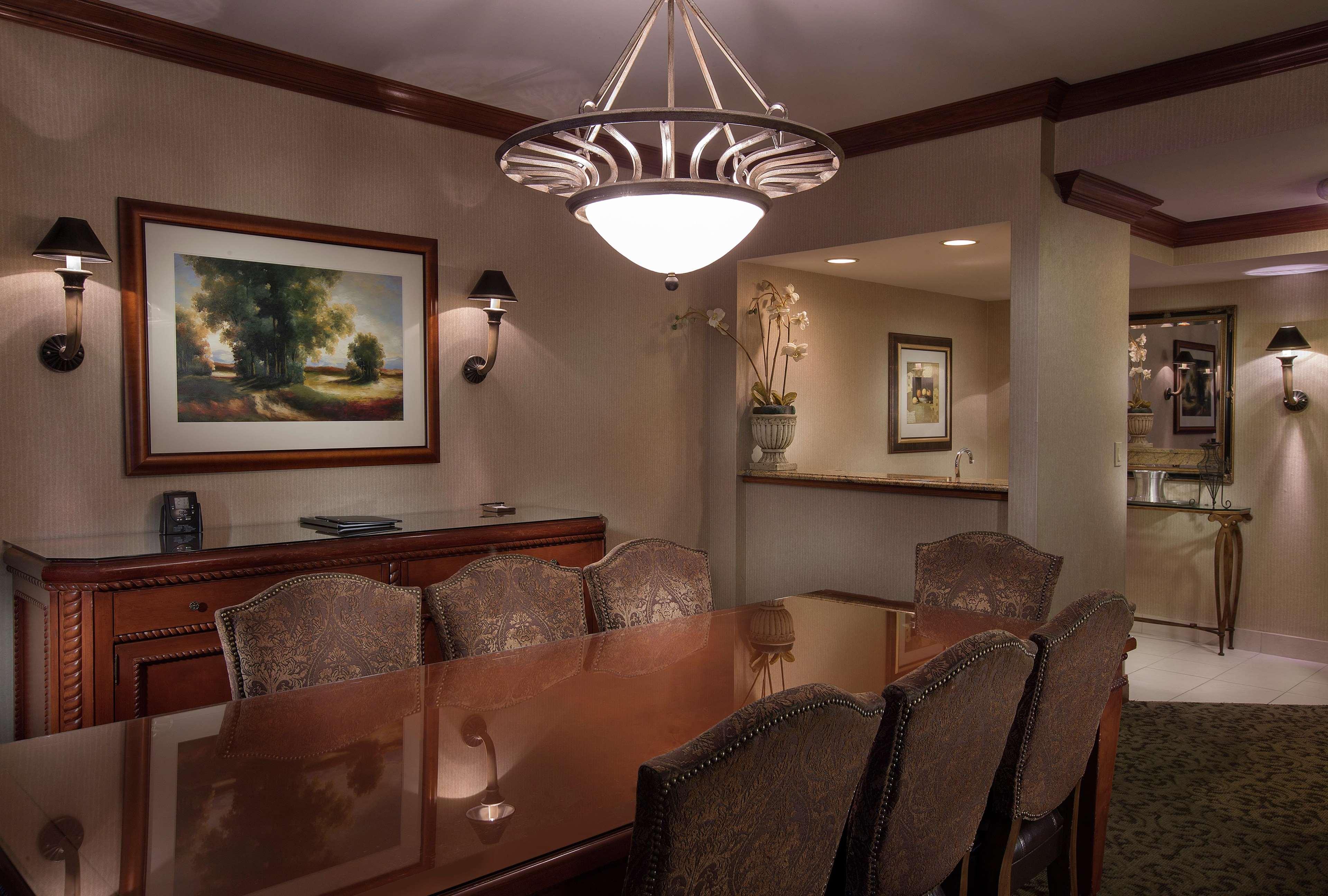 Doubletree By Hilton Lisle Naperville Εξωτερικό φωτογραφία
