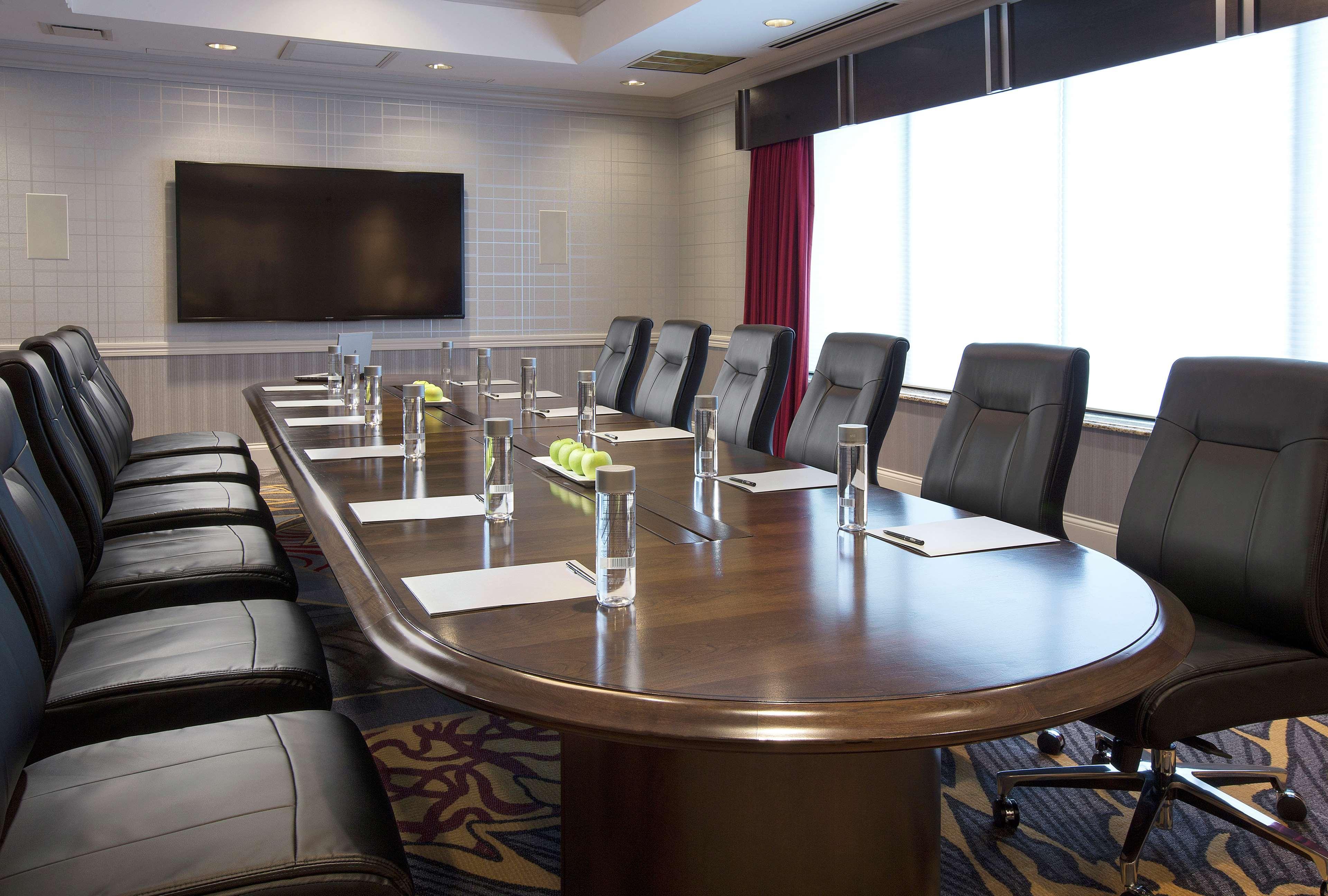 Doubletree By Hilton Lisle Naperville Εξωτερικό φωτογραφία
