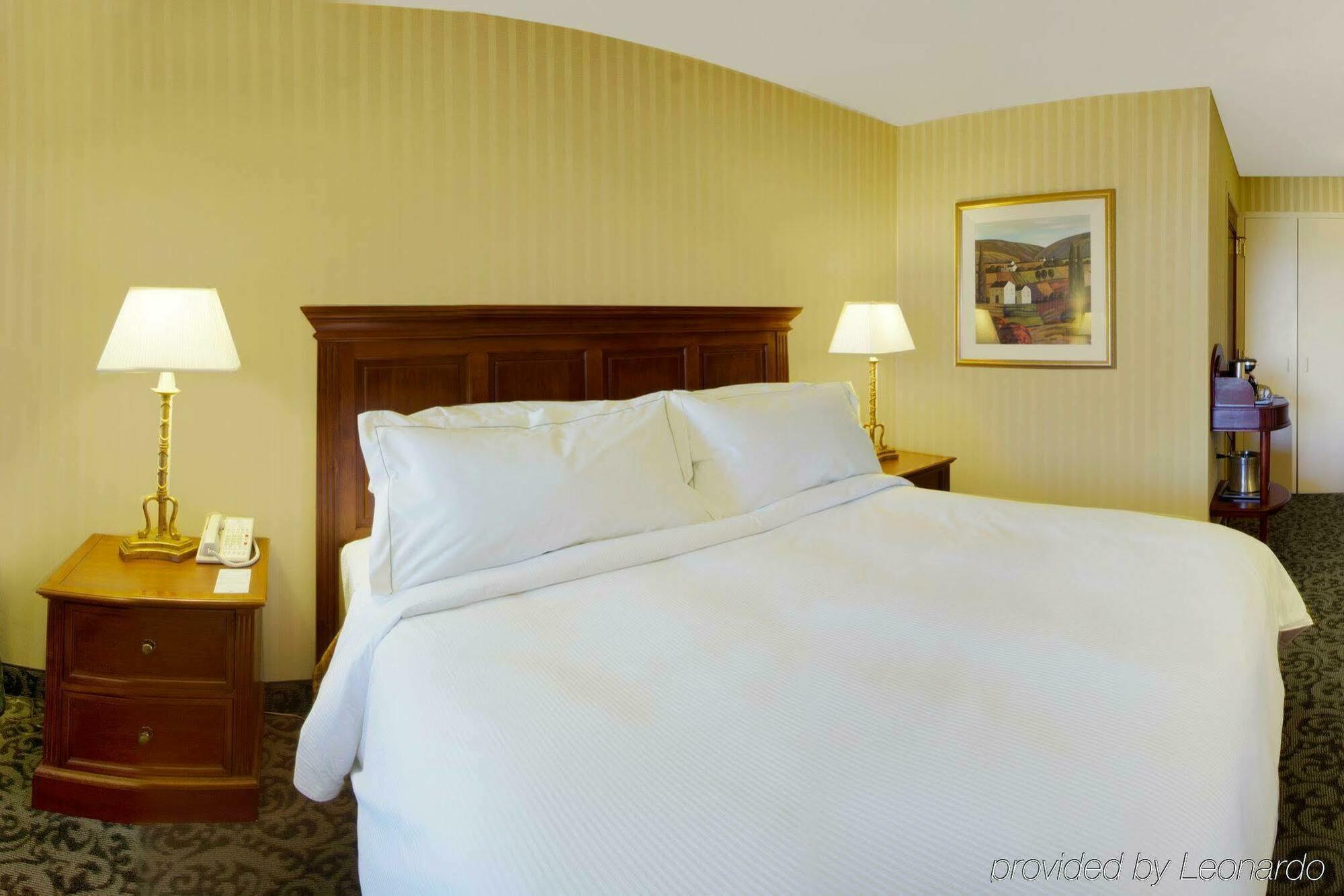Doubletree By Hilton Lisle Naperville Δωμάτιο φωτογραφία
